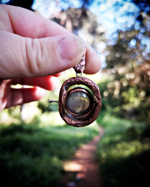 Amethyst Meteor Kinetic Pendant