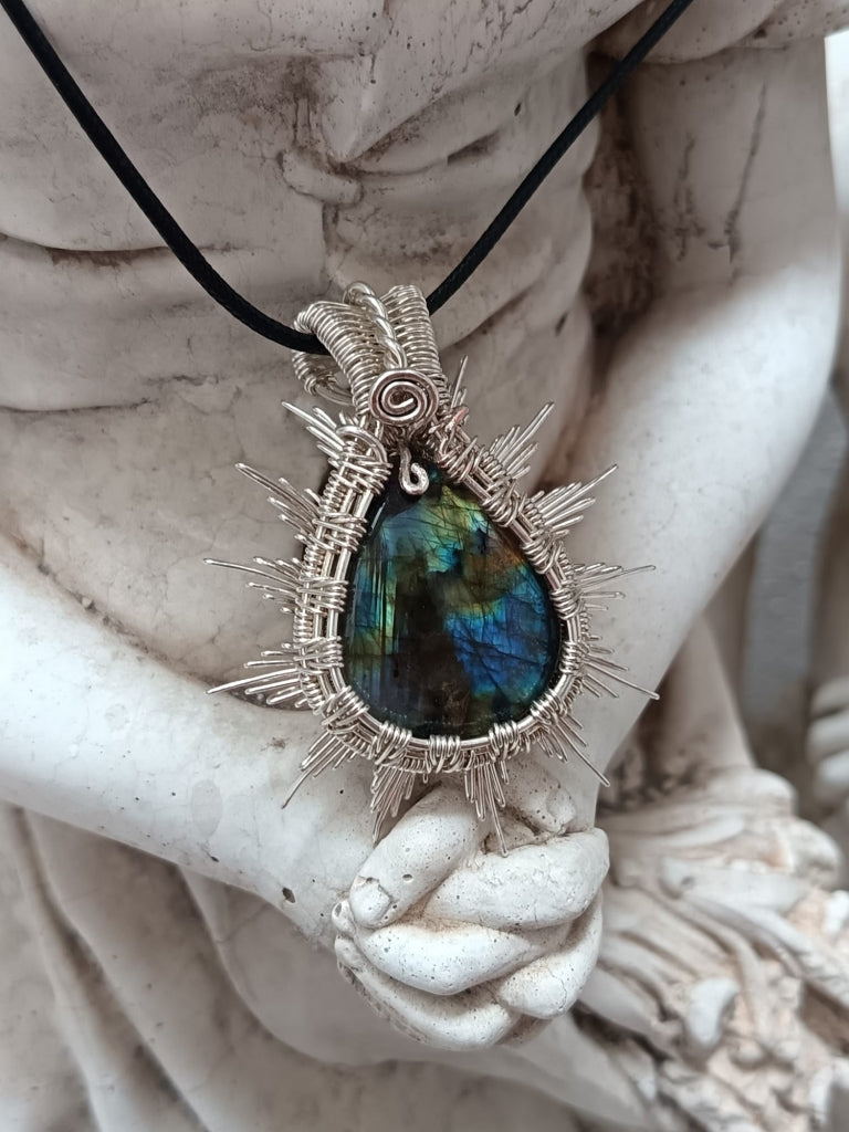 Labradorite Sun pendant - Made to order
